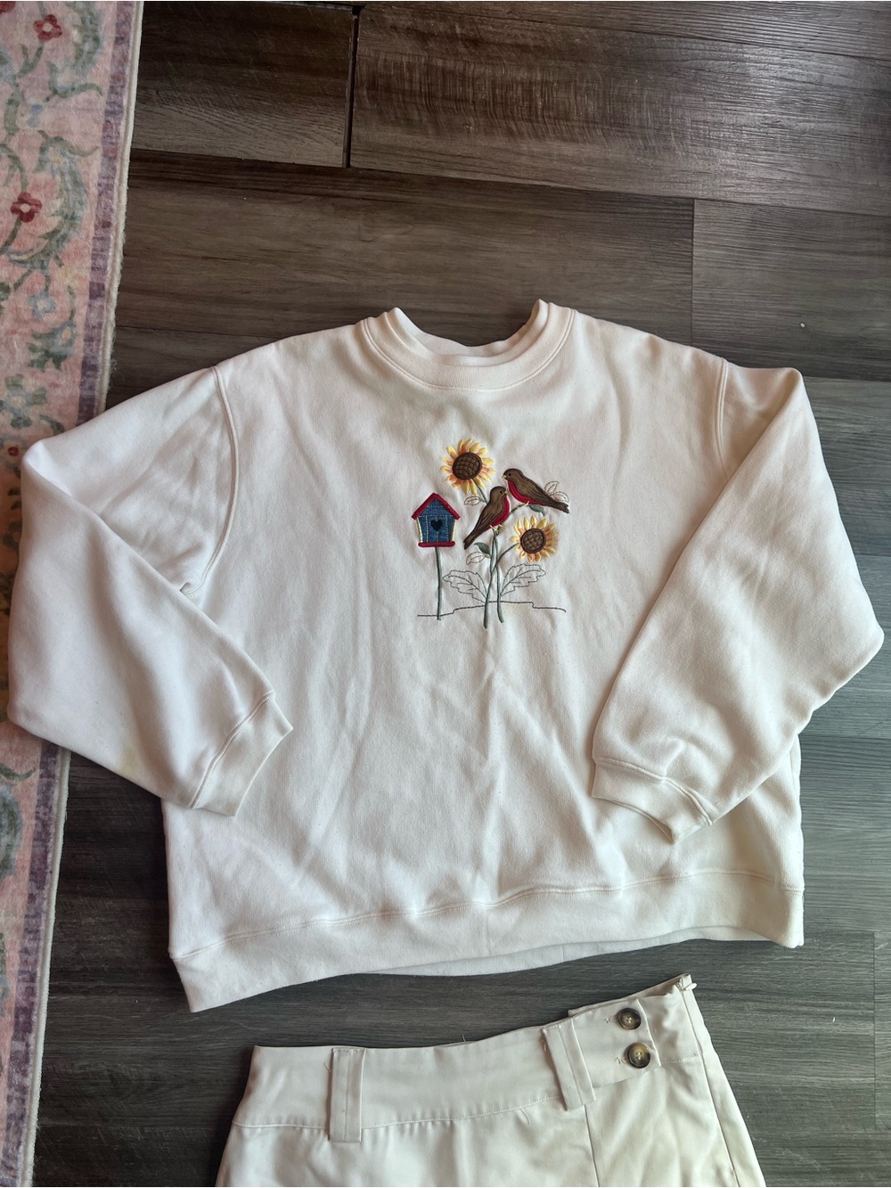 Classic Elements Cream Sweatshirt with Sunflower & Bird Embroidery